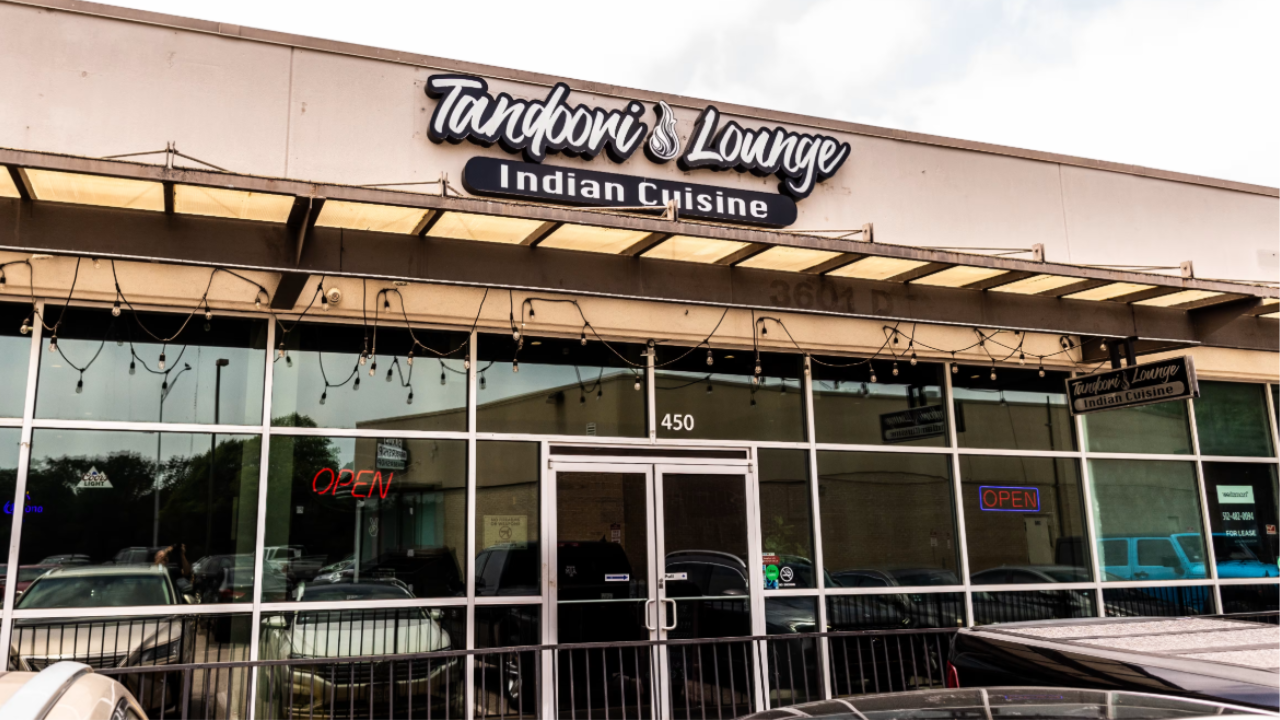Tandoori Lounge