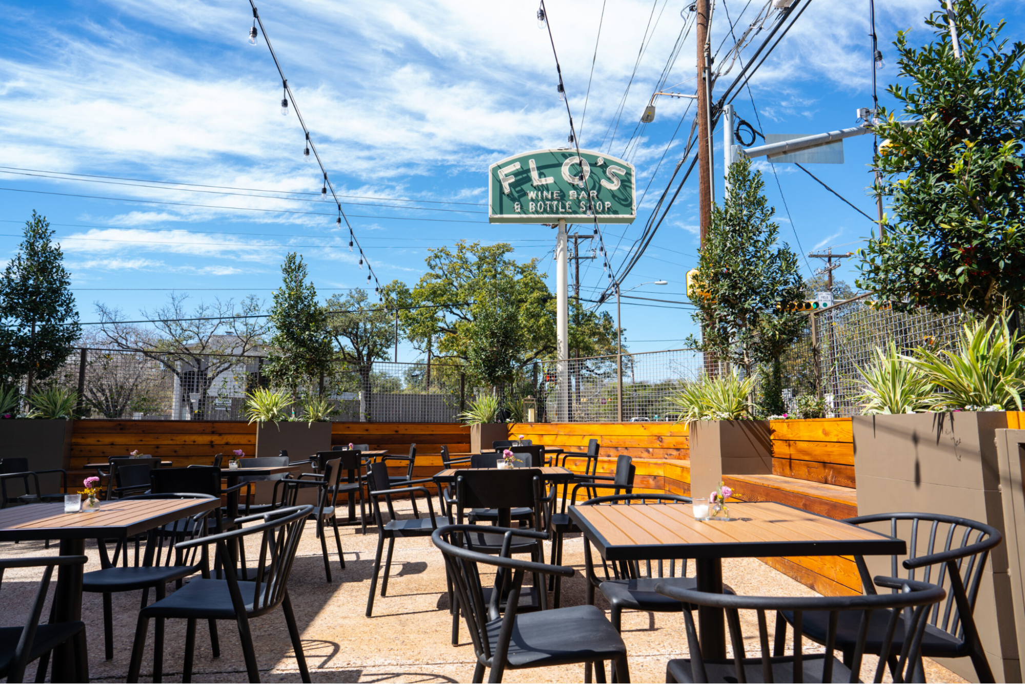 Flo’s Wine Bar and Bottle Shop