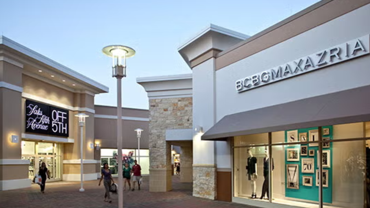 Grand Prairie Premium Outlets
