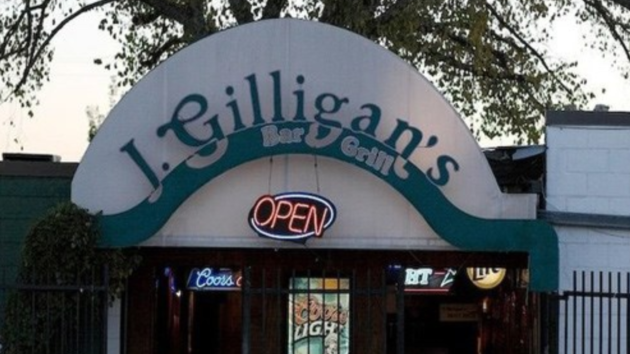 j gilligans bar and grill