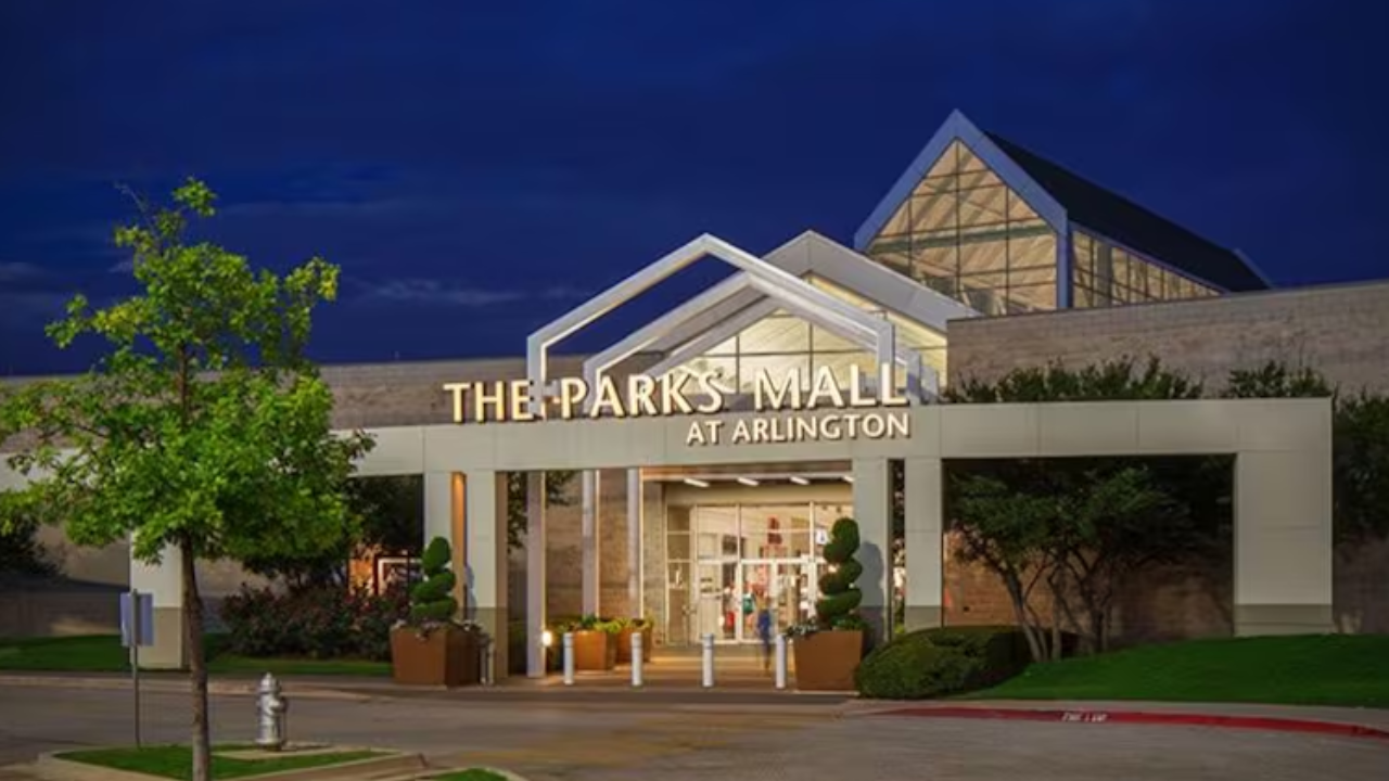 The Parks Mall at Arlington