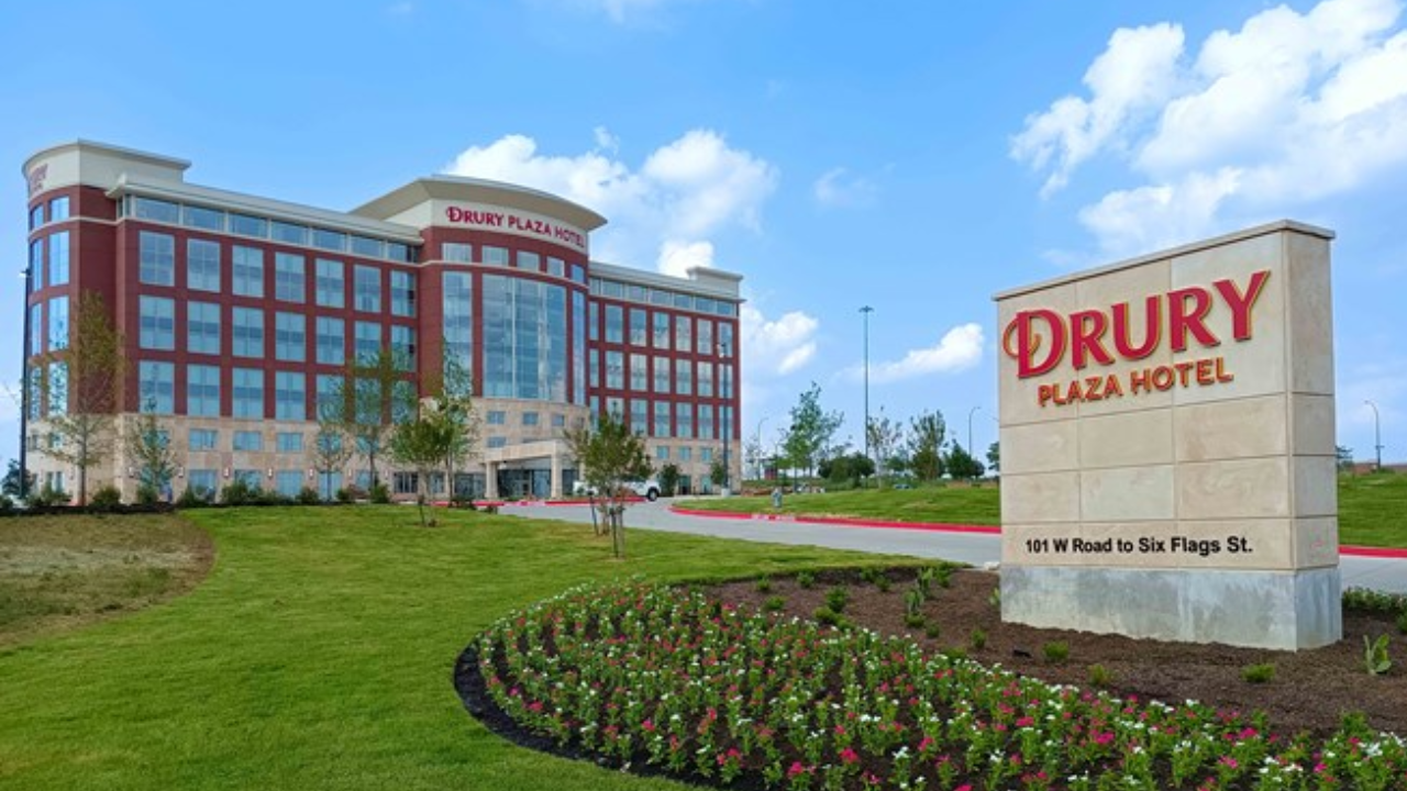 Drury Plaza Hotel Dallas Arlington