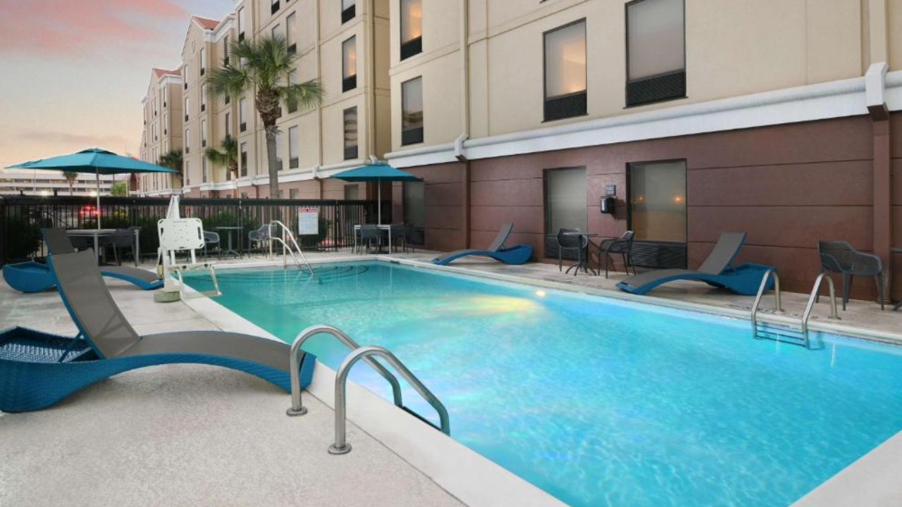 hampton inn & suites houston medical center nrg park