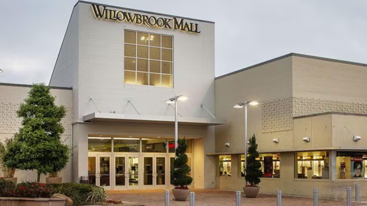 willowbrook mall