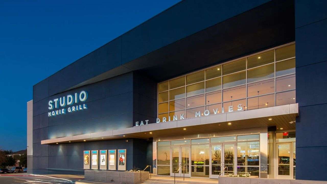 studio movie grill – lincoln square
